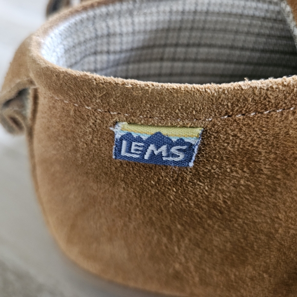 Lems Chukka Unisex Lion's Mane Shoes 10.5 Men 12 Women - Picture 2 of 11